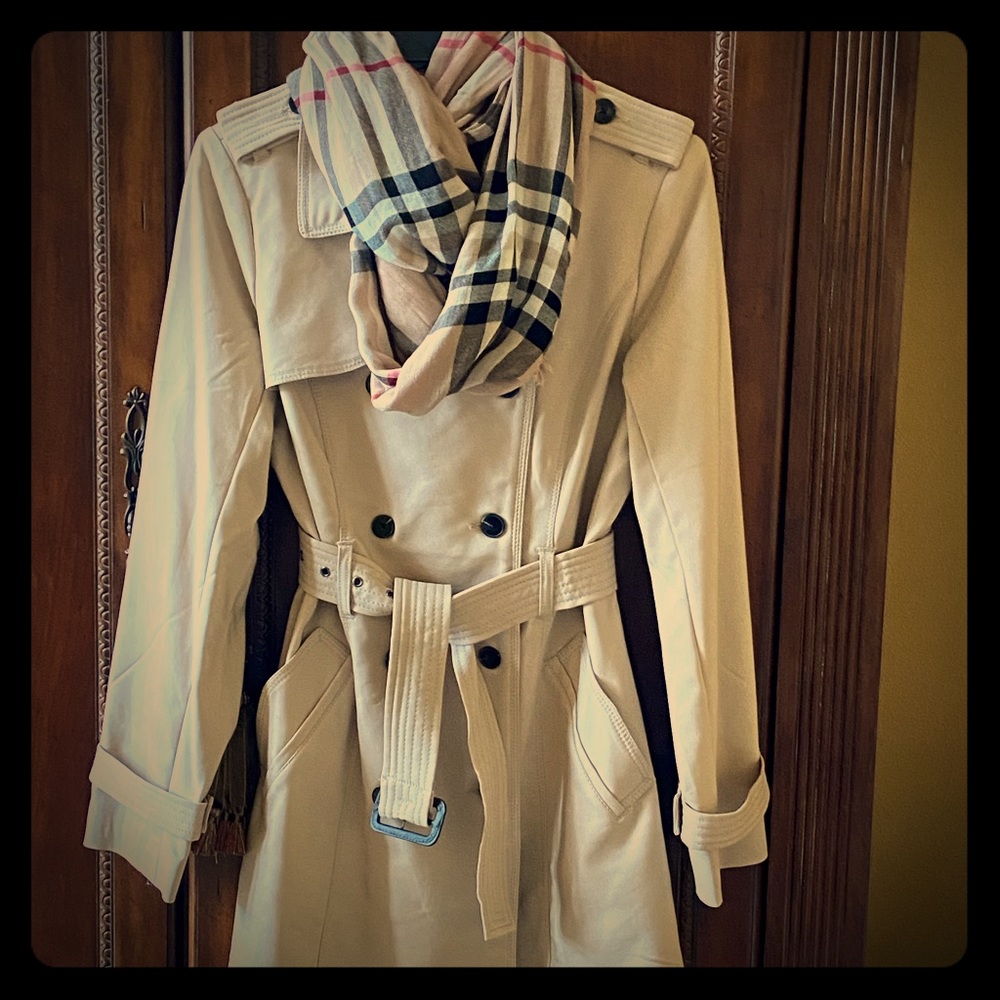 Sophisticated trench coat.